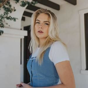 Meet your Posher, Ally